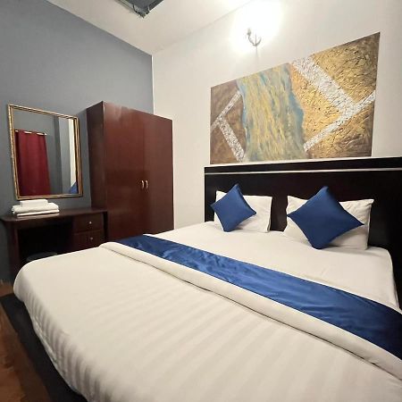 Bab Al Bahrain Hotel Манама Экстерьер фото