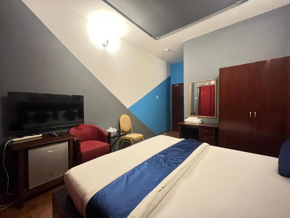 Bab Al Bahrain Hotel Манама Экстерьер фото